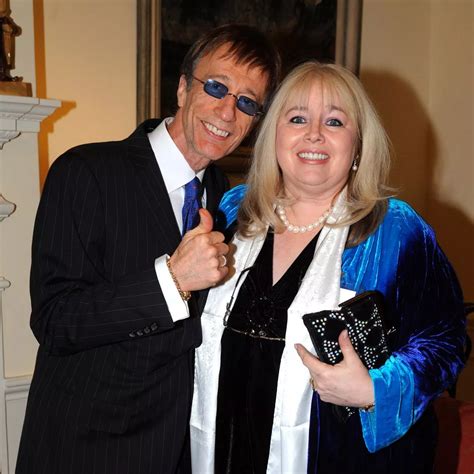 robin gibb height|robin gibb wife.